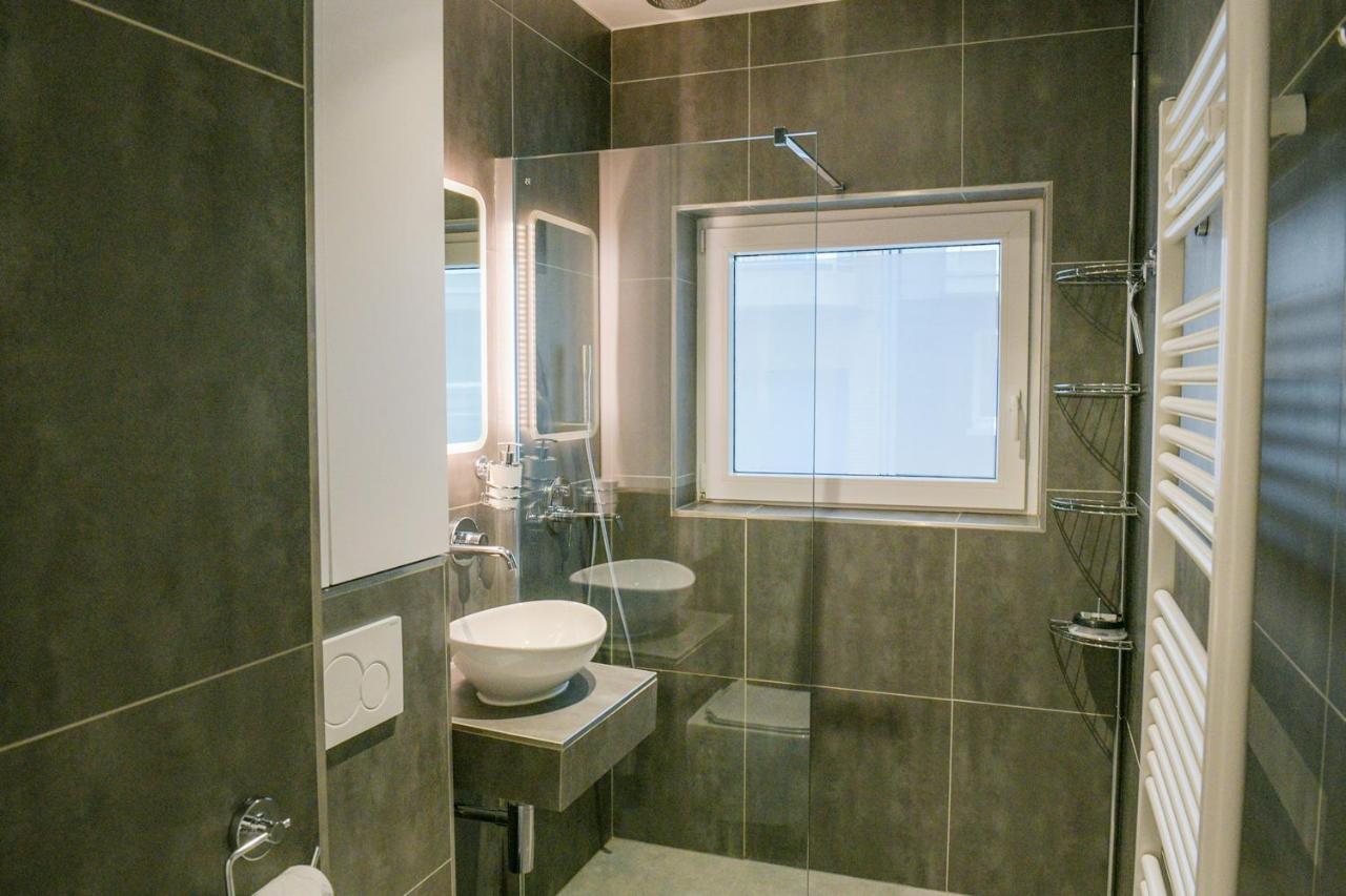 Modern Gelijkvloers Gezinsappartement Knokke-Heist Zewnętrze zdjęcie
