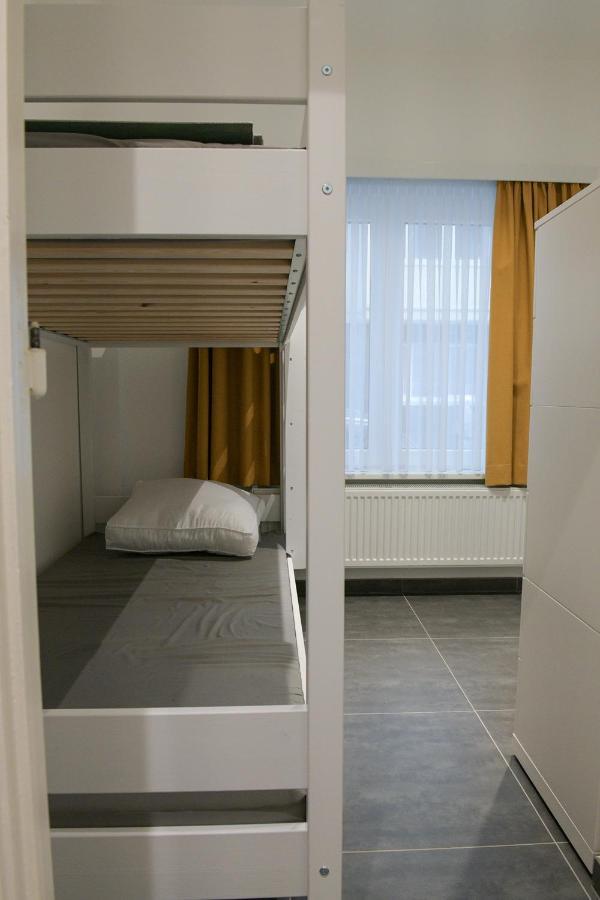 Modern Gelijkvloers Gezinsappartement Knokke-Heist Zewnętrze zdjęcie