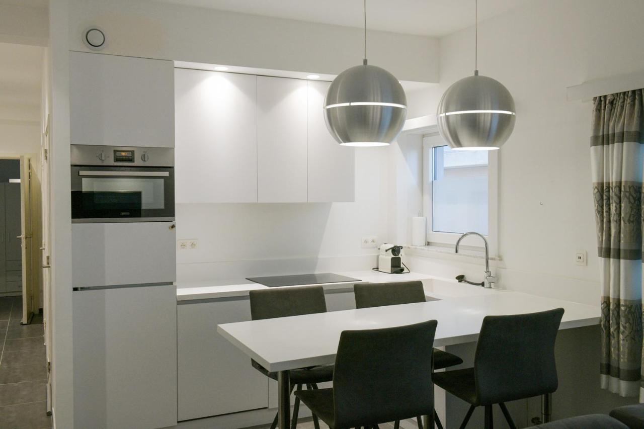 Modern Gelijkvloers Gezinsappartement Knokke-Heist Zewnętrze zdjęcie