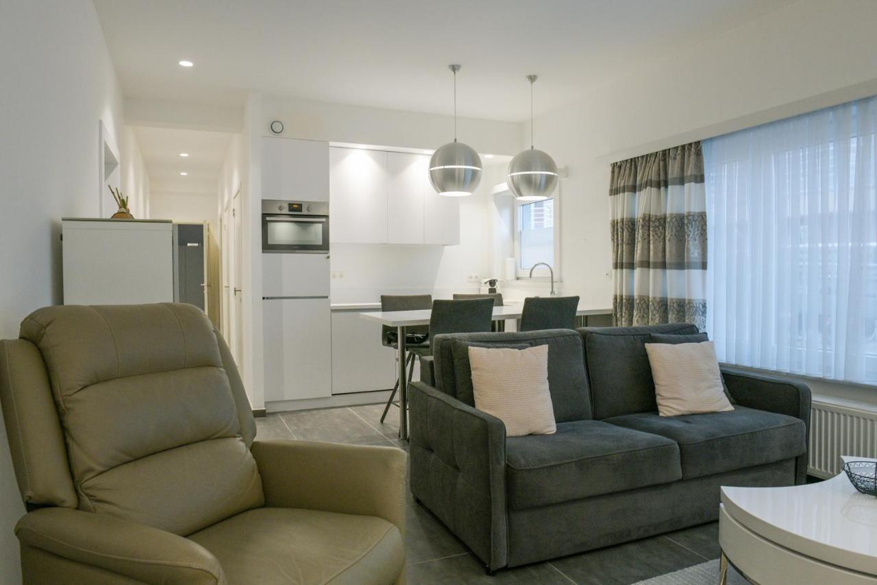Modern Gelijkvloers Gezinsappartement Knokke-Heist Zewnętrze zdjęcie