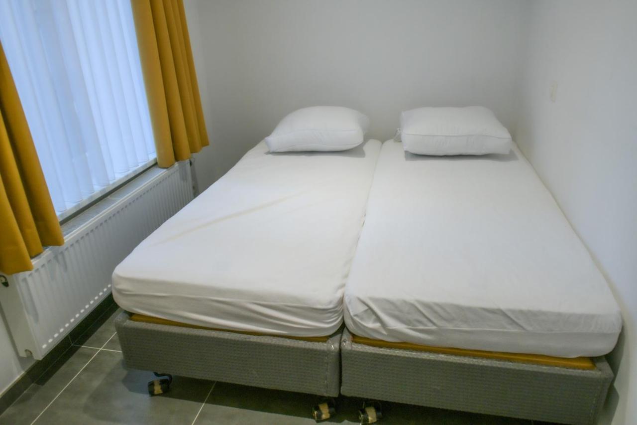Modern Gelijkvloers Gezinsappartement Knokke-Heist Zewnętrze zdjęcie